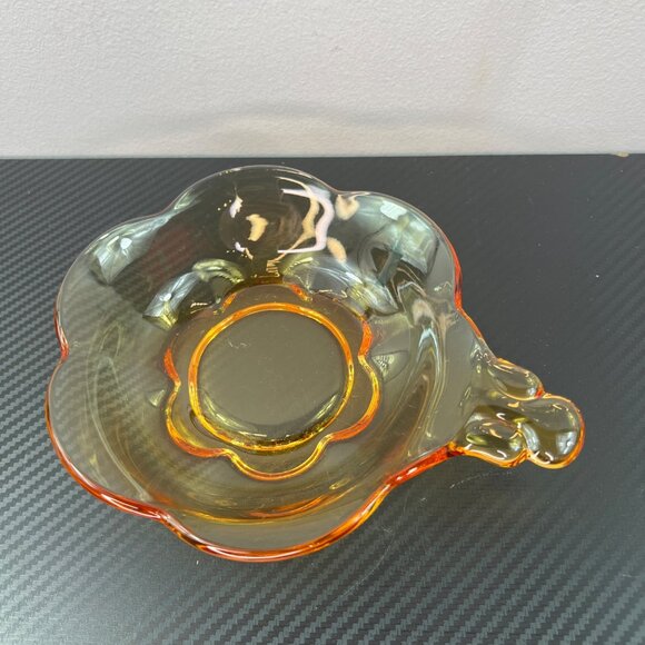 VTG Tiffin-Franciscan Amber Canterbury Nappy Bowl Dish Art Glass Scalloped Edges - Picture 2 of 6